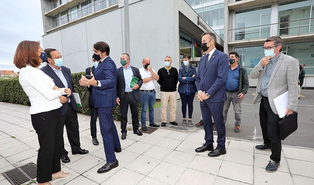 Las CCAA loberas inician una batalla judicial contra la «tropelía» de Ribera - Vimarsana News