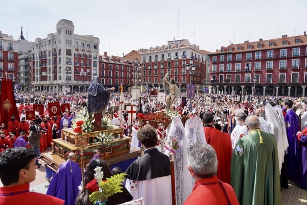 La Semana Santa busca volver a los 25.000 cofrades