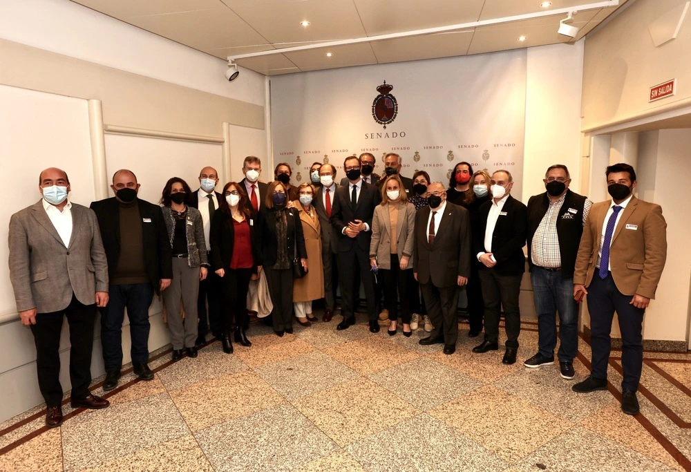 El Senado insta al Gobierno a abrir la l�nea Madrid-Burgos