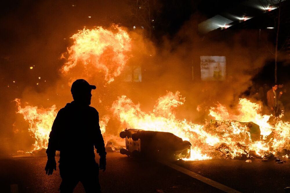 La journée de protestation en France se termine par 300 arrestations –