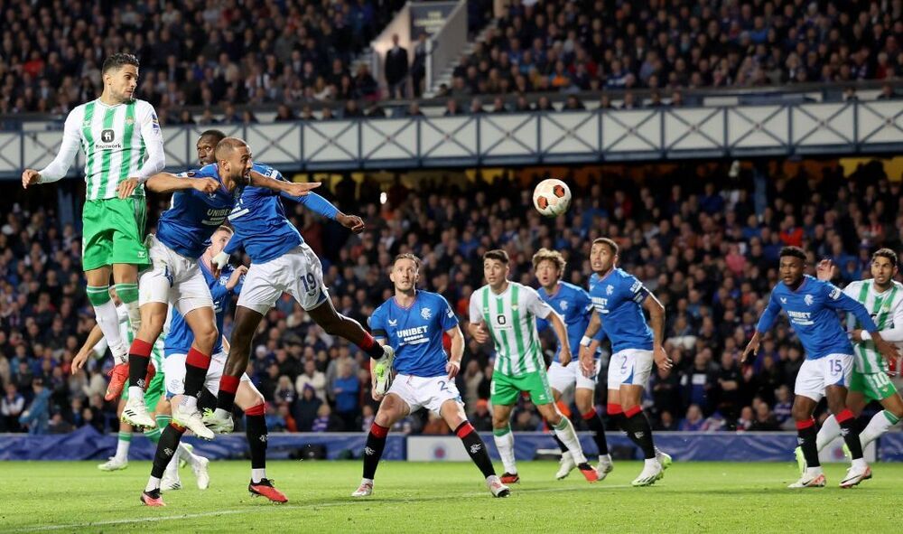 El Betis se estrella ante un impetuoso Rangers