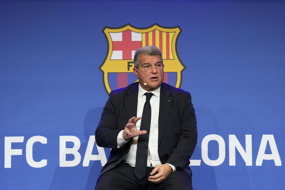 La UEFA abre una investigación al Barça por el 'caso Negreira'
