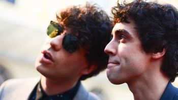 Javier Calvo calienta motores para el estreno de 'FoQ'