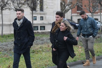 Los tres exfutbolistas llegan al juzgado, en una imagen de archivo.