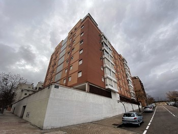 La firma de hipotecas en España se desploma en abril un 18,4%