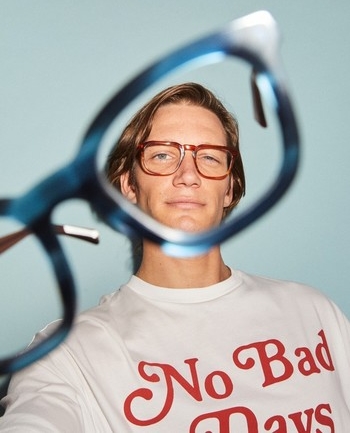 Hawkers pone el foco en la salud de la vista