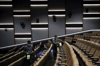 Las salas de cine suben el telón