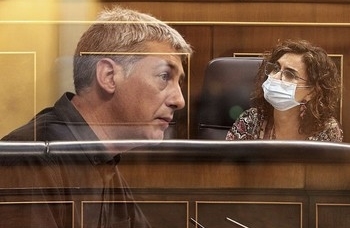 El diputado de EH Bildu Oskar Matute, durante la segunda jornada del debate de los Presupuestos.