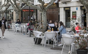 El PP pide que los hosteleros no paguen la tasa de terrazas