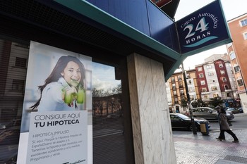 Las nuevas hipotecas sobre vivienda bajaron un 42%