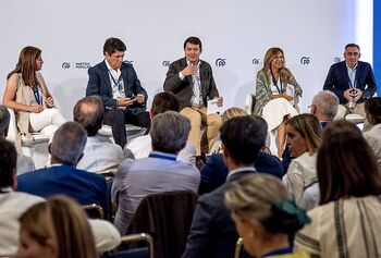 Mañueco exige a Sánchez que ejerza una cogobernanza 'real'