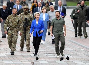 Von der Leyen descarta un alto el fuego entre Ucrania y Rusia