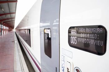 La alta velocidad conecta Madrid y Oviedo en menos de tres horas