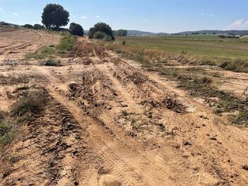 El PP critica que Diputación quite 1,5 millones de los caminos