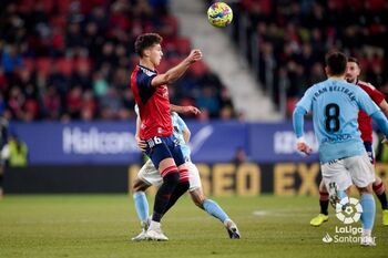 Lucas Torró se retira del entrenamiento de Osasuna