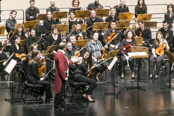 Disparatada tarde en la ópera