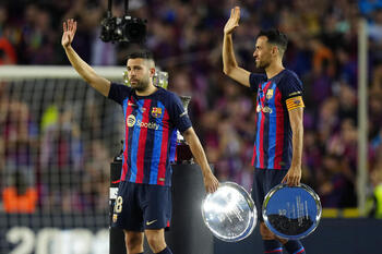 El Barça, único sobresaliente