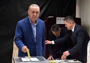 Erdogan lidera los resultados provisionales de las presidenciales