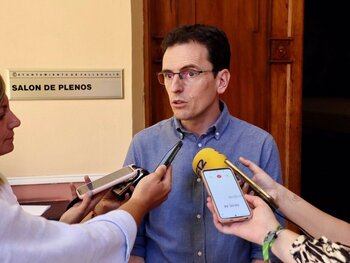 El PSOE advierte que llegan los recortes al Ayuntamiento