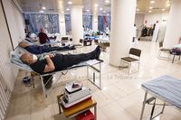 La Hermandad de Donantes de Sangre se traslada al hotel Los Llanos para transmitir una mayor seguridad